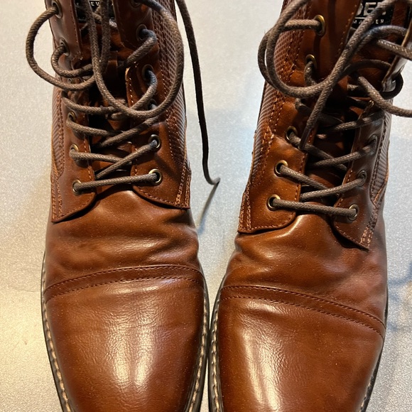Madden By Steve Madden side zip boots MENS 9 - Picture 2 of 7
